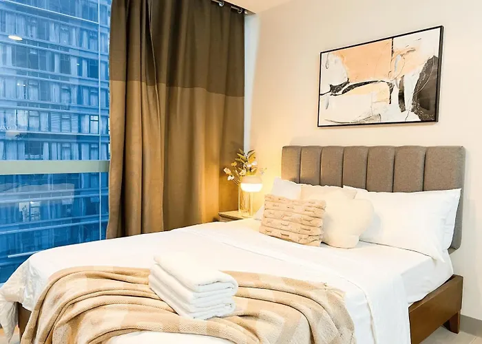 Prime 1br Infront Grand Hyatt Bgc #oursw20d1 Manila